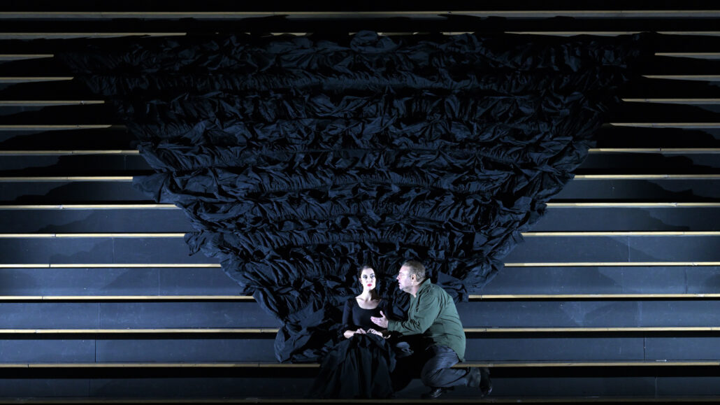 Carmen - Fotos © Barbara Aumueller Carmen - Fotos © Barbara Aumueller